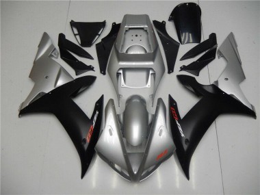 Plata Negro Plástica Moto R1 02-03