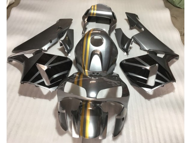 Plata Oro Negro Carenado Moto CBR 600 RR 03-04 Plata Oro Negro Carenado Moto CBR 600 RR 03-04